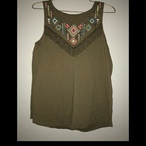 Green Tank Top w Colorful Design